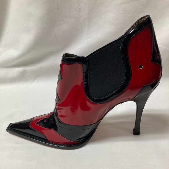Dolce & Gabbana Red and Black Bootie Boots, size 40, fit like a 9 - Picture 5 of 10